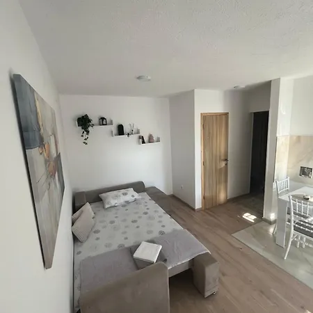 شقة Vulevu تريبينيي